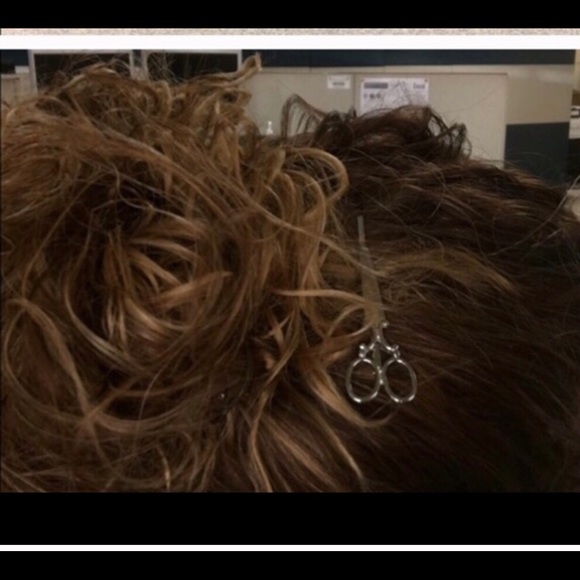 Brand New, silver or gold scissor hair clips - Picture 2 of 4